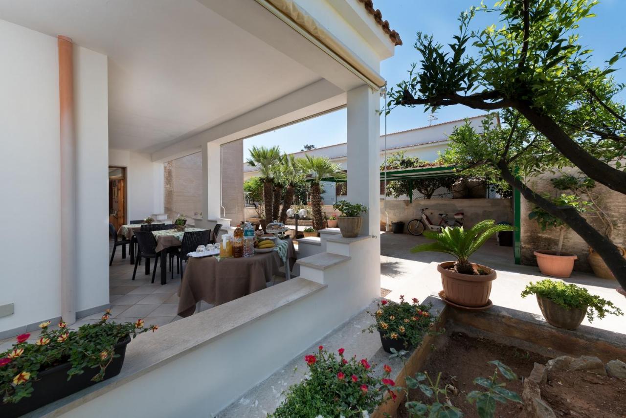 Bed and Breakfast Tra La Montagna E Il Mare San Vito Lo Capo Exterior foto